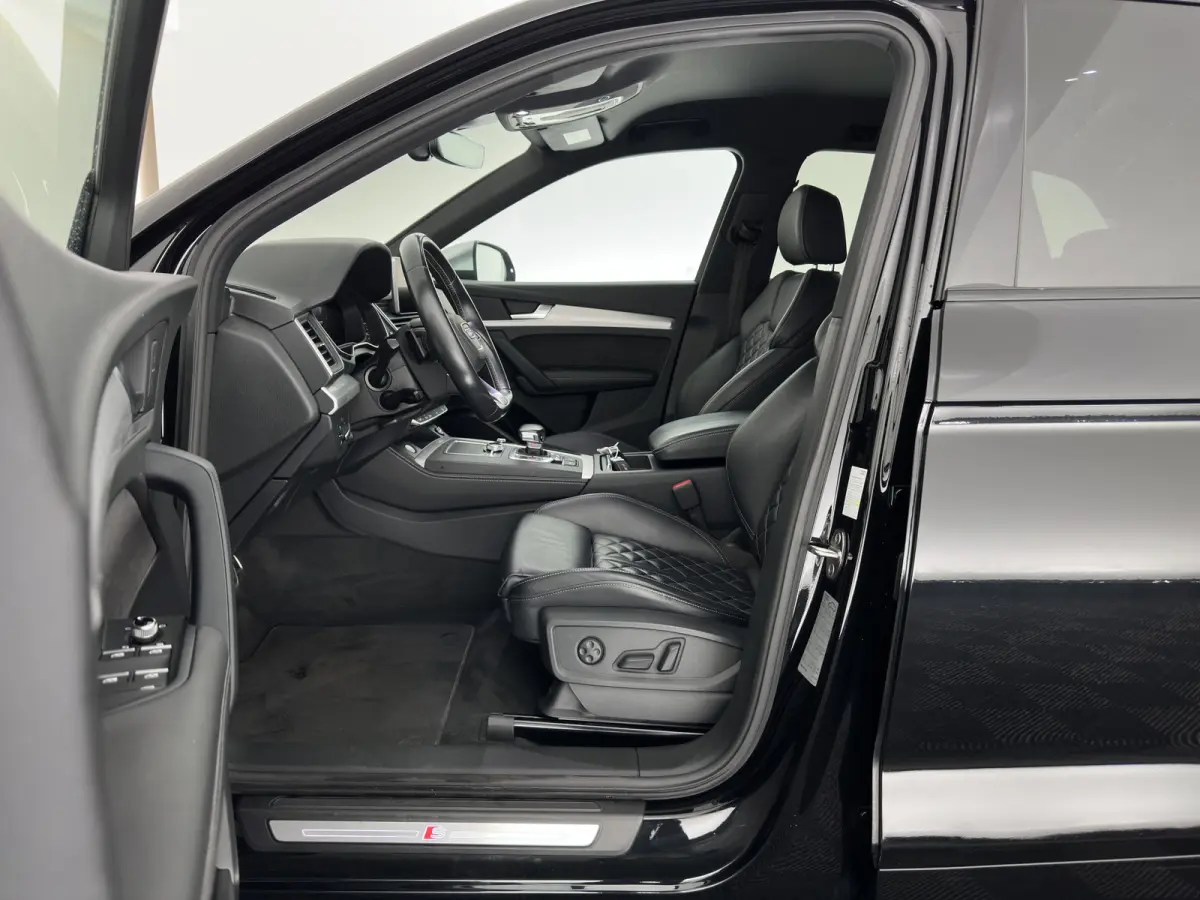 3.0 TDI SQ5 QUATTRO 347PK *AUT | PANO | FULL-LEATHER | FULL-LED | ADAPTIVE-CRUISE | SPORT-SEATS | NAVI-FULLMAP | ECC | PDC | CRUISE | VIRTUAL | 20''ALU*