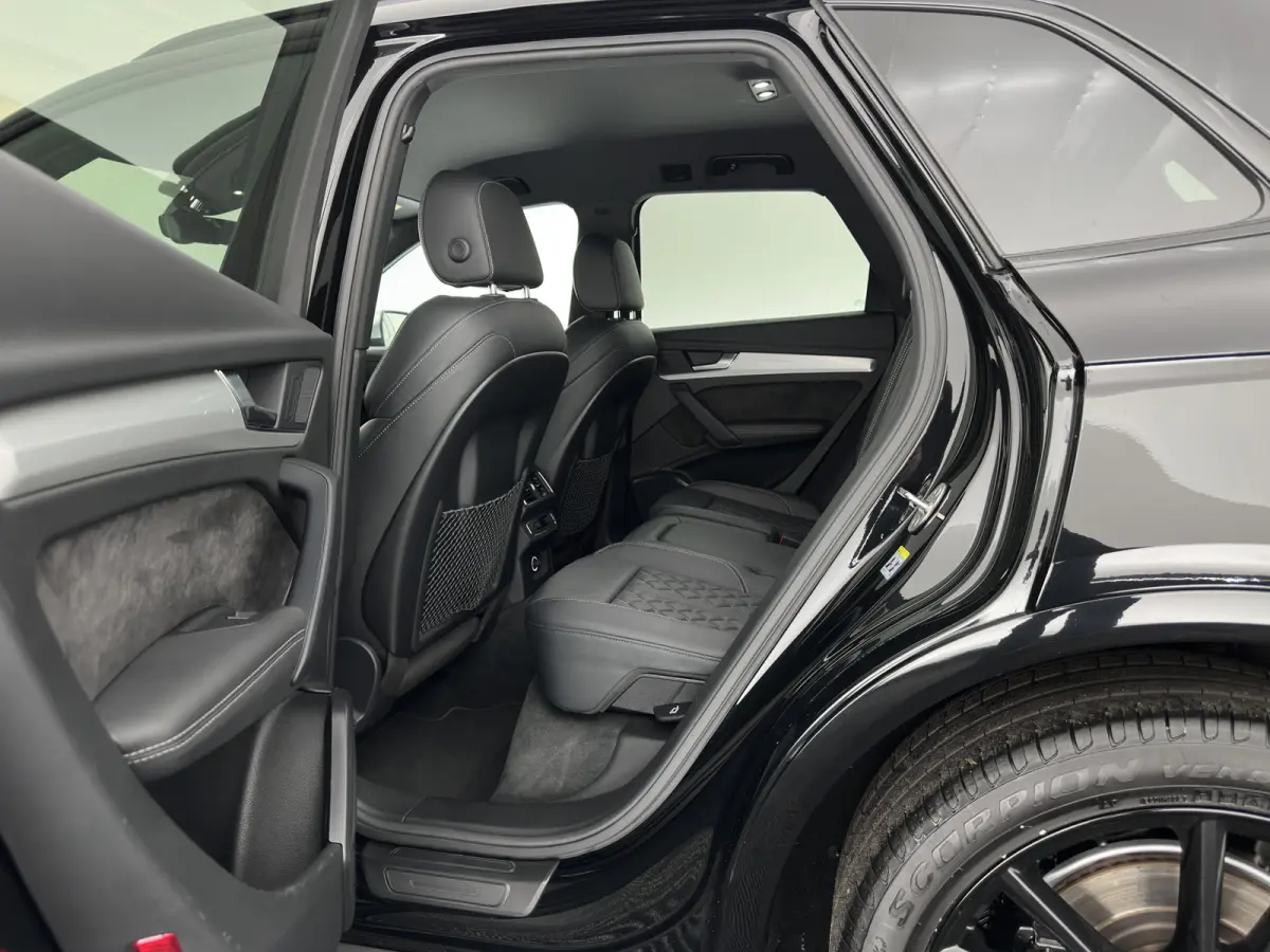 3.0 TDI SQ5 QUATTRO 347PK *AUT | PANO | FULL-LEATHER | FULL-LED | ADAPTIVE-CRUISE | SPORT-SEATS | NAVI-FULLMAP | ECC | PDC | CRUISE | VIRTUAL | 20''ALU*