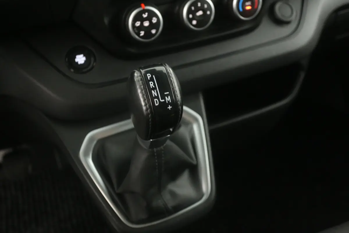 2.0 dCi T30 150PK | Automaat | Airco | Camera | Carplay | Cruise | 3 Zits | LED | Parkeersens.