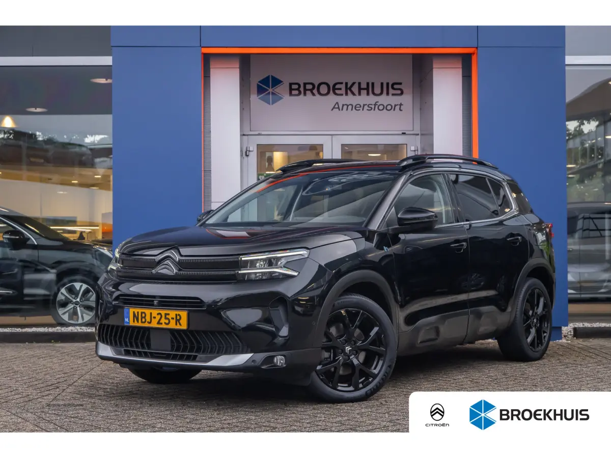 1.6 Plug-in Hybrid 180 Business Plus | Camera V+A | Black-pack | Apple Carplay/Android Auto | Elektrisch bedienbare achterklep | Full-LED | Digitaal dashboard | Achteruitrijcamera | Apple Ca