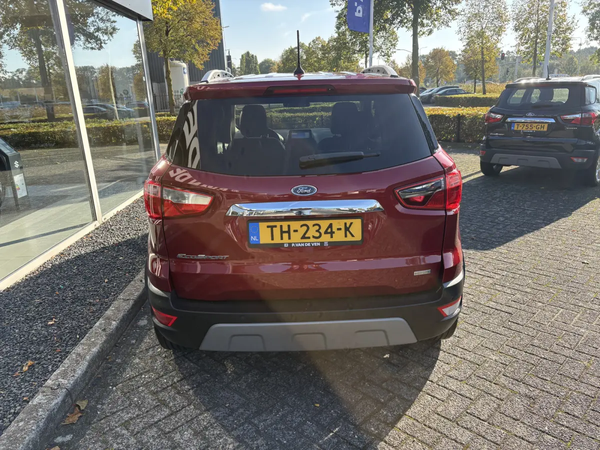1.0 EcoBoost Titanium X 125pk/92kW 6-bak