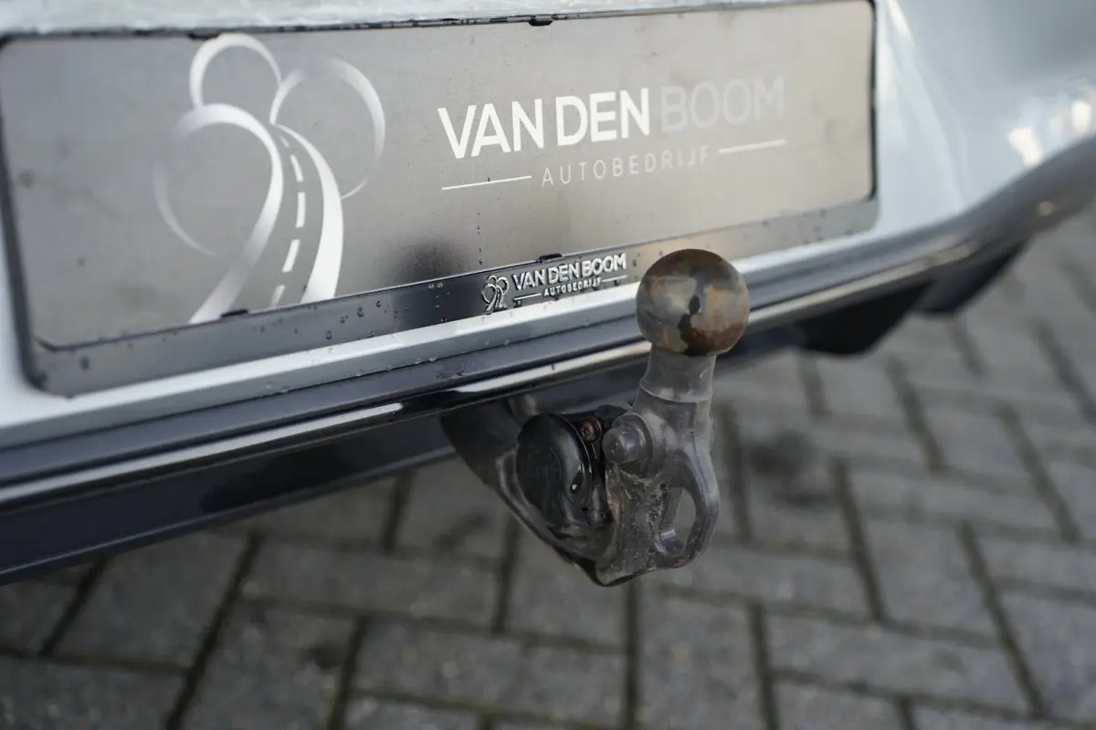 8.5 1.5 eHybrid GTE 272PK Pano Volleder HuD Trekhaak 360Cam