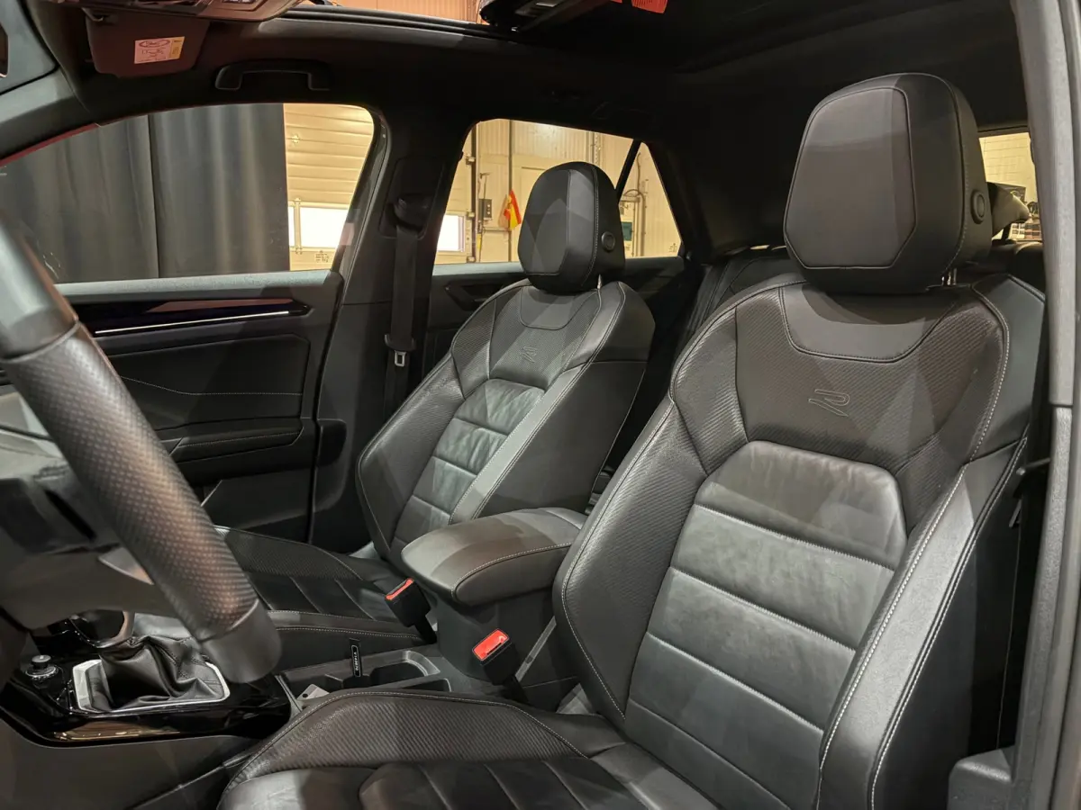 1.5 TSI R-Line Business+ Pano//Leder-Memory//Camera//Matrix-Led//
