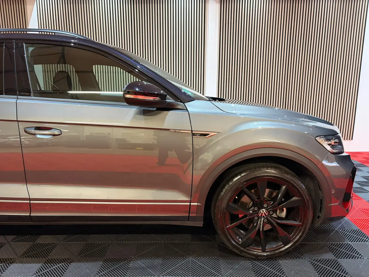 1.5 TSI R-Line Business+ Pano//Leder-Memory//Camera//Matrix-Led//