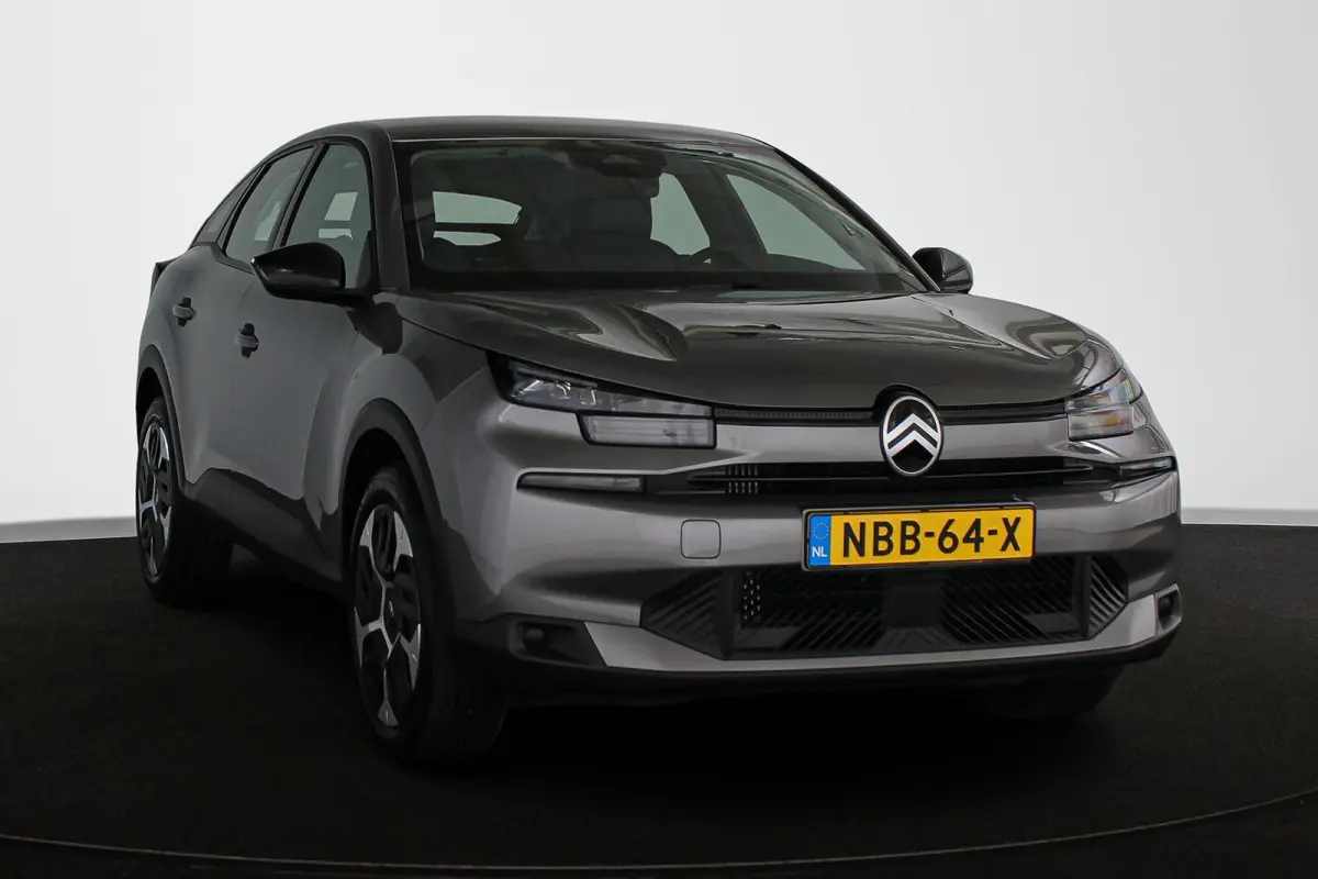 1.2 Hybrid 145 Plus Navi Camera Clima Apple CarPlay