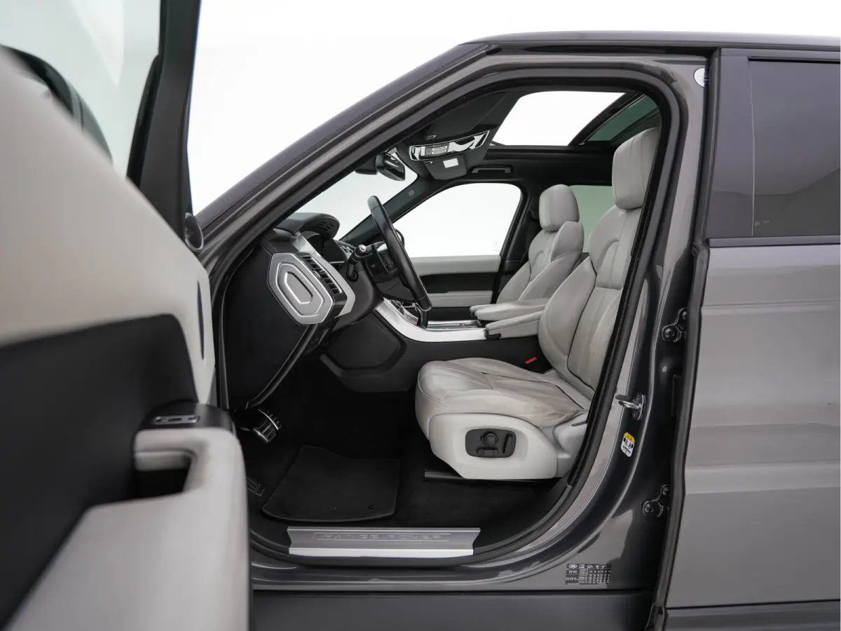 3.0 TDV6 HSE Dynamic Aut. *PANO | LEATHER | XENON | HEATED-COMFORTSEATS | NAVI-FULLMAP | KEYLESS | CAMERA | PRIVACY-GLASS | ECC | PDC | CRUISE | 21''ALU*