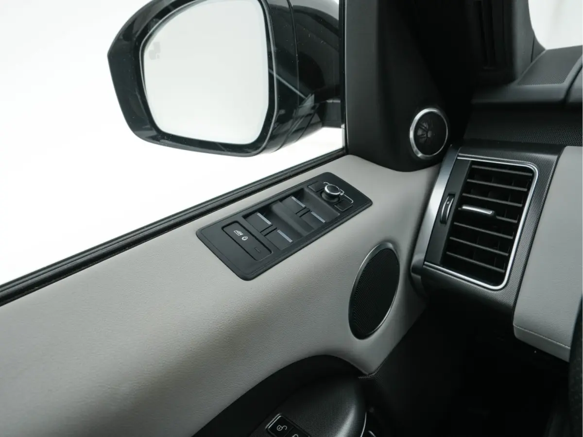 3.0 TDV6 HSE Dynamic Aut. *PANO | LEATHER | XENON | HEATED-COMFORTSEATS | NAVI-FULLMAP | KEYLESS | CAMERA | PRIVACY-GLASS | ECC | PDC | CRUISE | 21''ALU*
