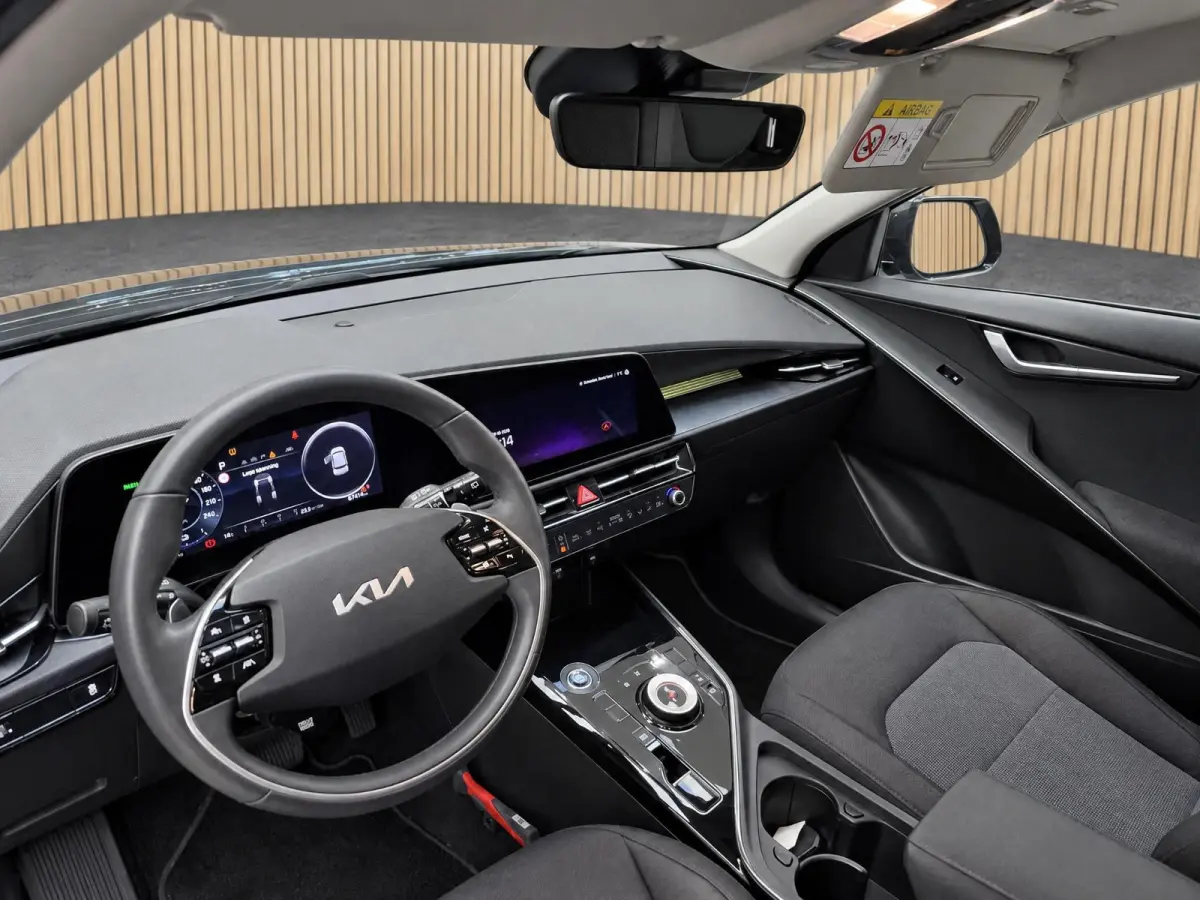 DynamicLine 64.8 kWh 100% SOH | Navigatie | Climate control | ACC | Achteruitrijcamera |