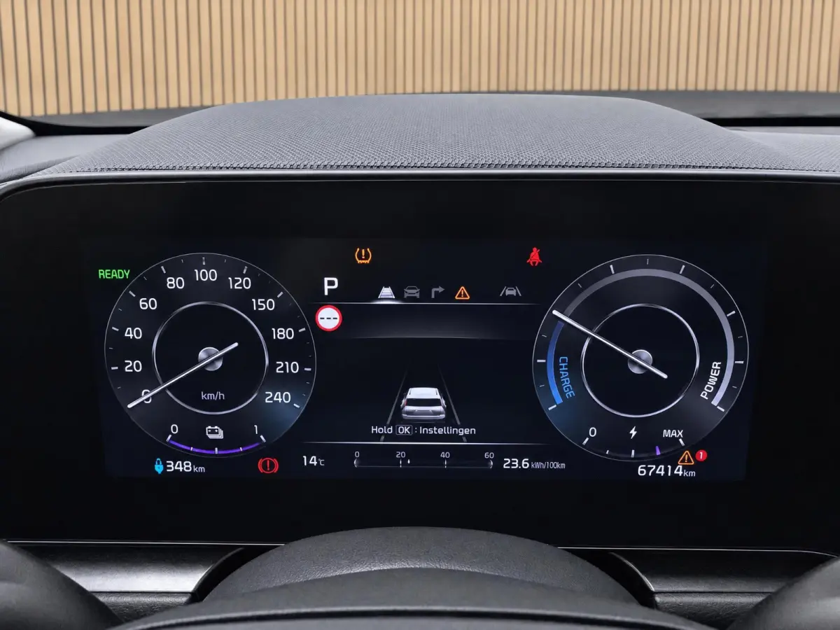 DynamicLine 64.8 kWh 100% SOH | Navigatie | Climate control | ACC | Achteruitrijcamera |