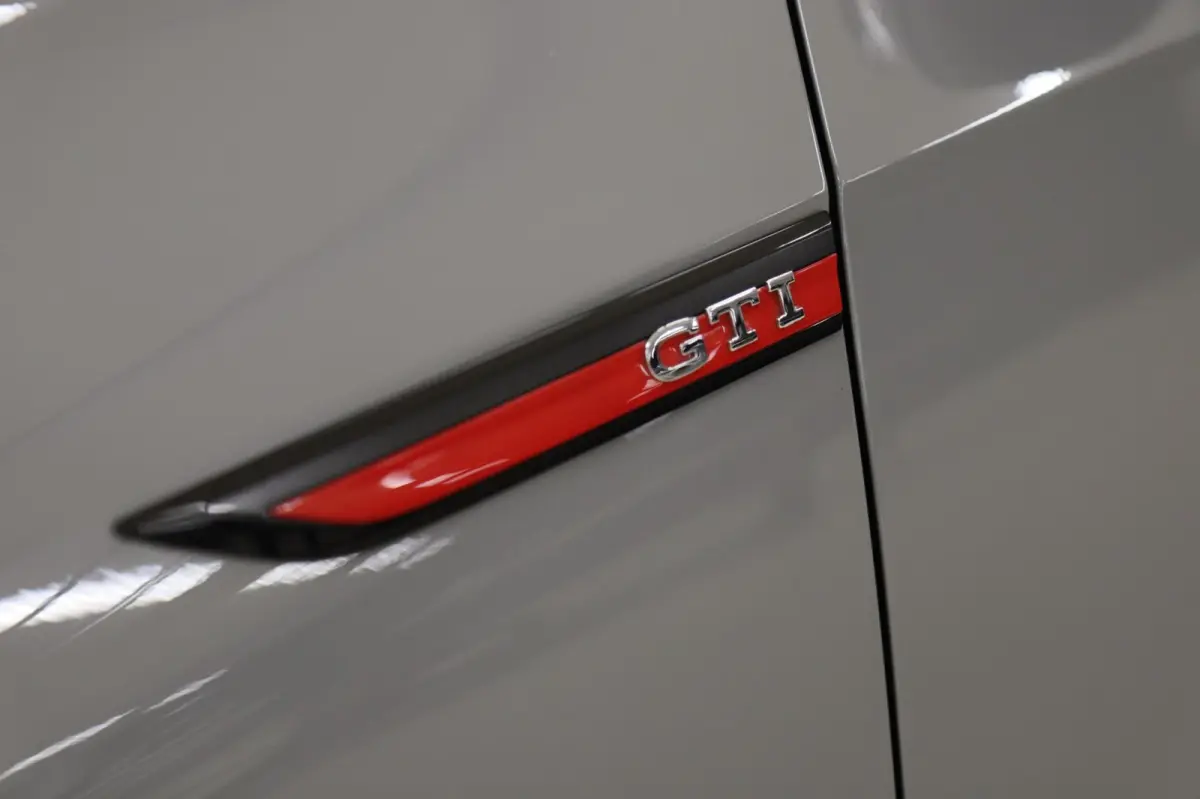 2.0 TSI GTI CLUBSPORT/PANO/HUD/ACC/DCC/NURB/IQ-LIGHT/VOLL