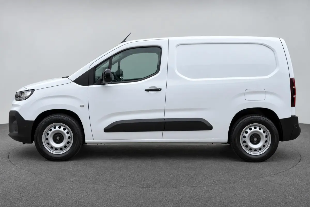 136 L1 50 kWh Easy Pro | 0% Rente Bij Financial Lease (Per maand vanaf: 399,-) | WLTP 330 KM |