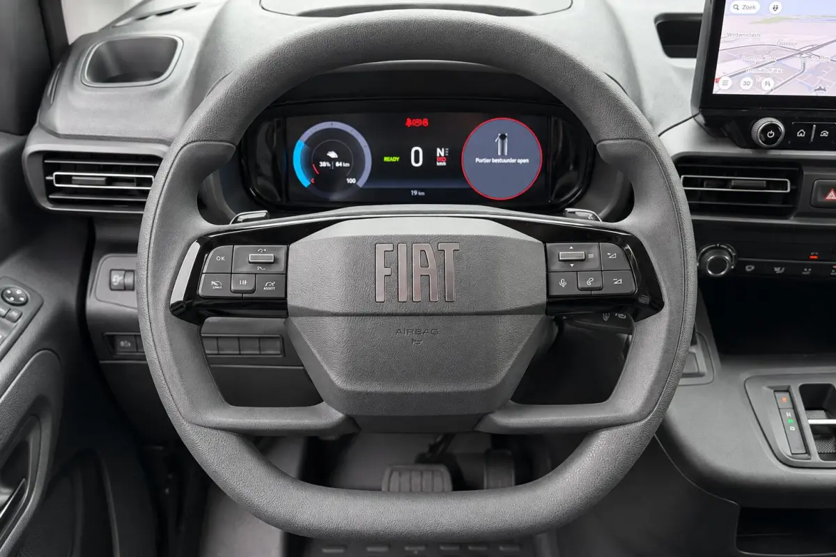 136 L1 50 kWh Easy Pro | 0% Rente Bij Financial Lease (Per maand vanaf: 399,-) | WLTP 330 KM |