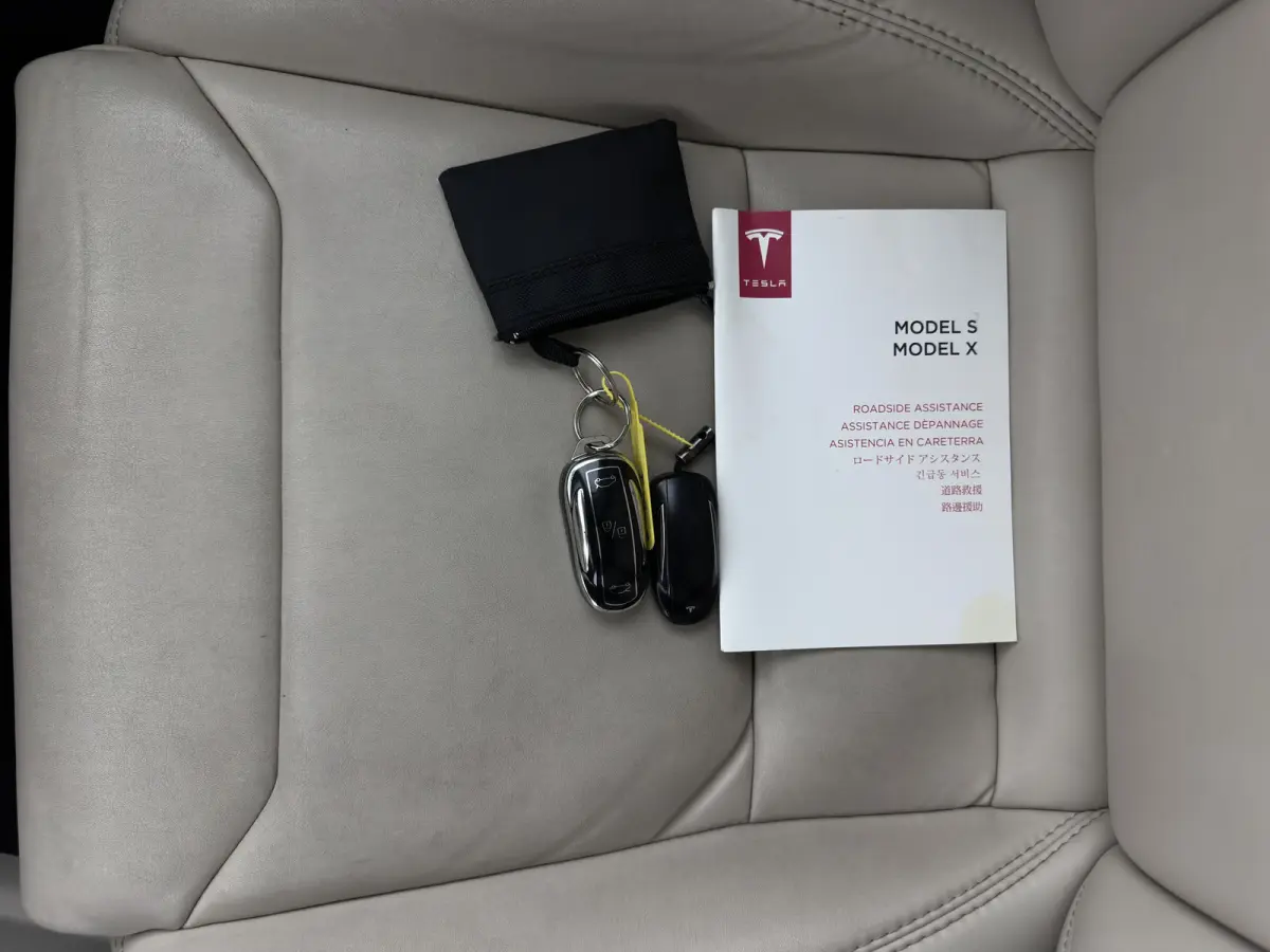 100D 7PERS. (INCL. BTW) *AUT | PANO | LEATHER | NAVI-FULLMAP | FULL-LED | AIRSUSPENSION | DIGI-COCKPIT | FASTLOADER | KEYLESS | DAB+ | HEATED-SPORTSEATS | PRIVACY-GLASS | AUTOPILOT |  20"ALU