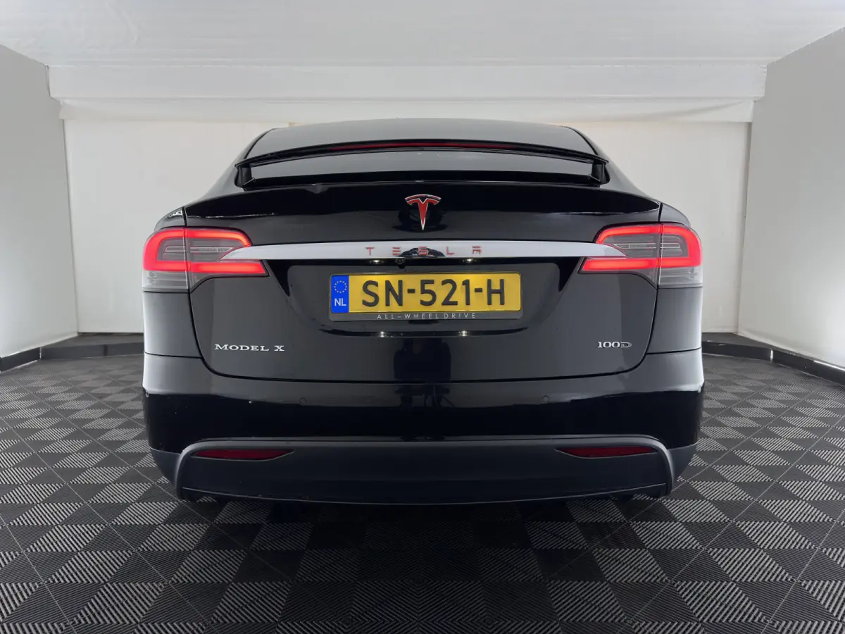 100D 7PERS. (INCL. BTW) *AUT | PANO | LEATHER | NAVI-FULLMAP | FULL-LED | AIRSUSPENSION | DIGI-COCKPIT | FASTLOADER | KEYLESS | DAB+ | HEATED-SPORTSEATS | PRIVACY-GLASS | AUTOPILOT |  20"ALU