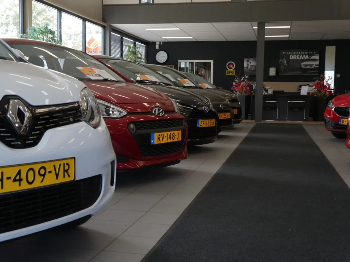 1.2 102pk Elegance Premium | Keyless | Navigatie | Camera | 2xpdc |