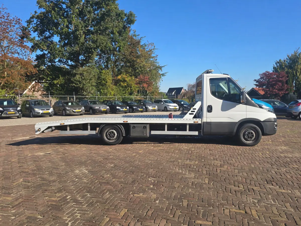 35S18 3.0 410 | Oprijwagen | Euro 6 | 1395 kg | Nw. Tachograaf |