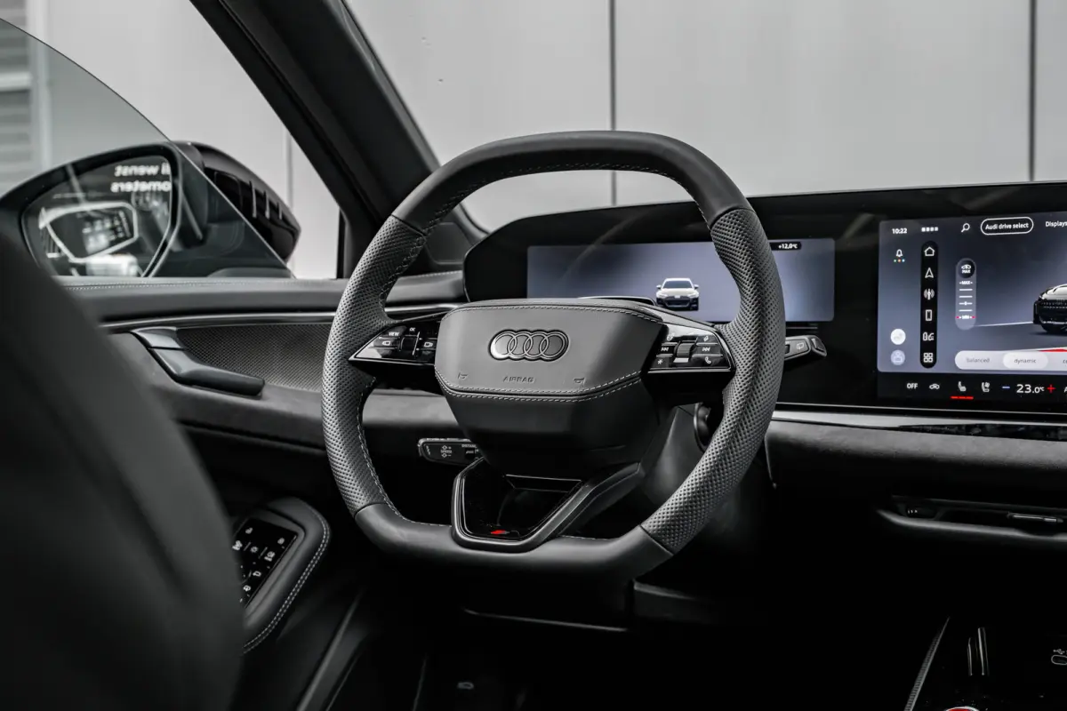 2.0 e-hybrid quattro 270 kW / 367 PK | Bang & Olufsen 3D soundsystem | Bang & olufsen premium 3d | Bots waarschuwing systeem