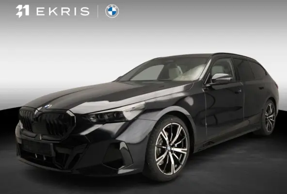 520i M Sportpakket Pro | Innovation Pack | Travel Pack | High Executive | Iconic Glow | Harman/Kardon | Panoramadak | Trekhaak