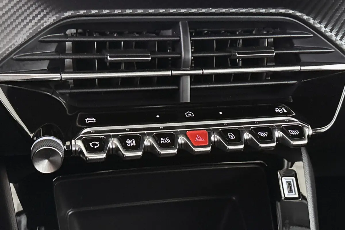 1.2 PureTech 75 Active Apple CarPlay Airco Cruise Control