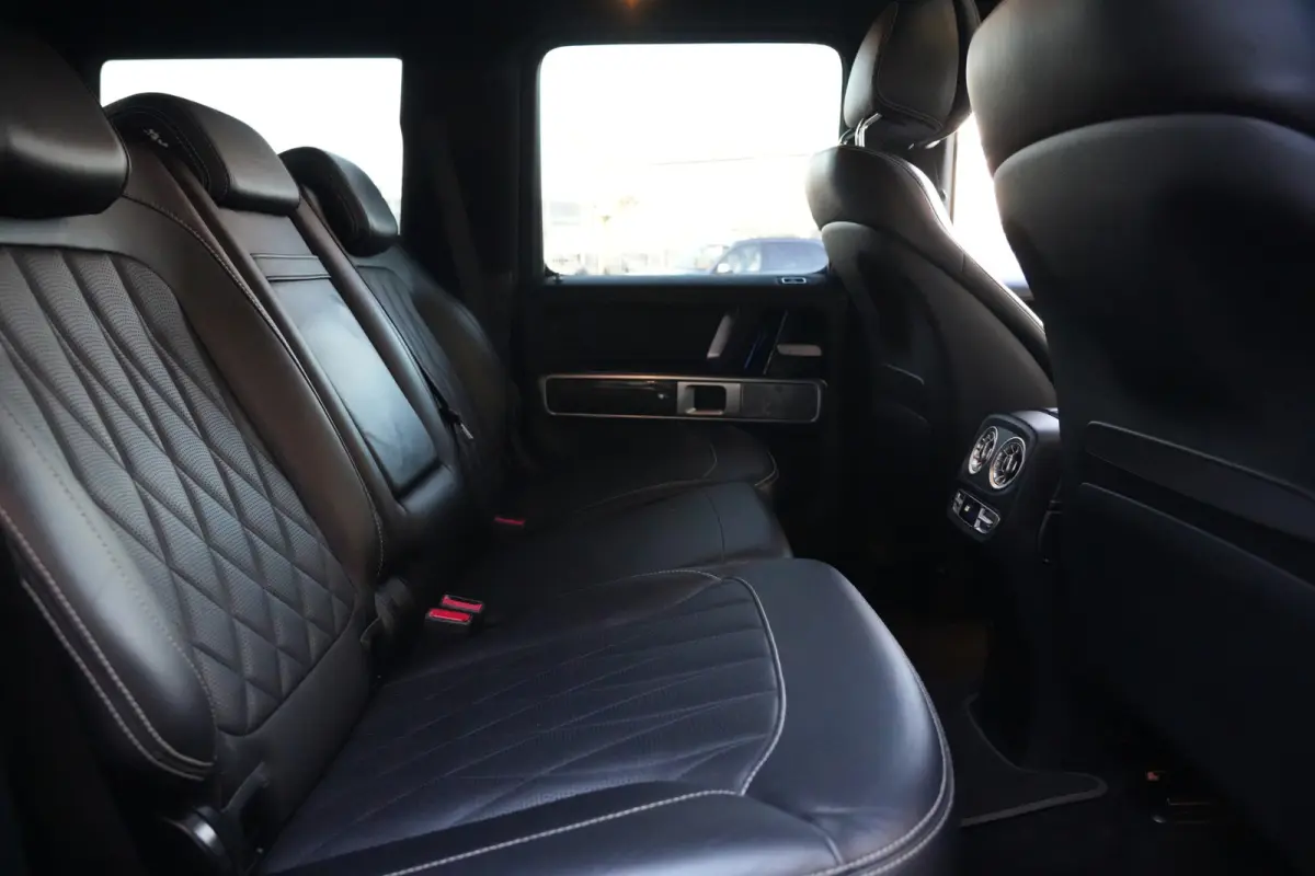 G900 Brabus Rocket | Full Carbon | Burmester | 360° camera | Leder | Brabus Sport uitlaat | Mercedes-Benz G-klasse G900 BRABUS ROCKET met krachtige benzinemotor, exclusieve BRABUS Rocket Pa