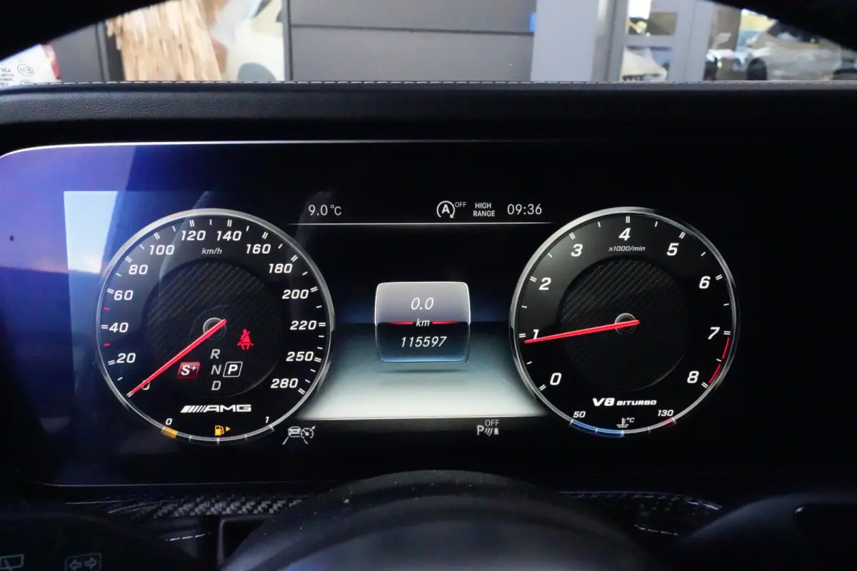 G900 Brabus Rocket | Full Carbon | Burmester | 360° camera | Leder | Brabus Sport uitlaat | Mercedes-Benz G-klasse G900 BRABUS ROCKET met krachtige benzinemotor, exclusieve BRABUS Rocket Pa