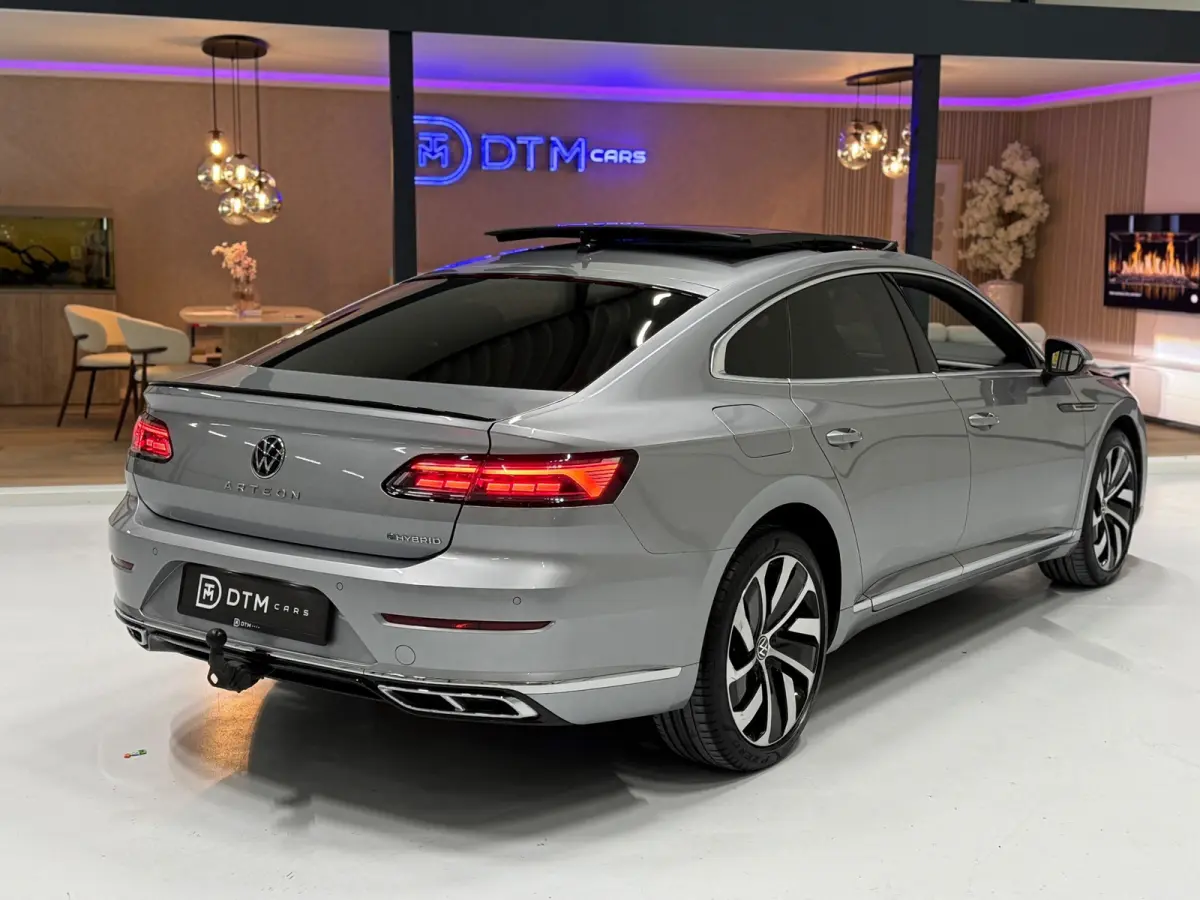1.4 TSI eHybrid R-Line | Pano | Trekhaak |ACC| Virtual |LED| Memory | Keyless | Sportstoelen | Stoelverw.