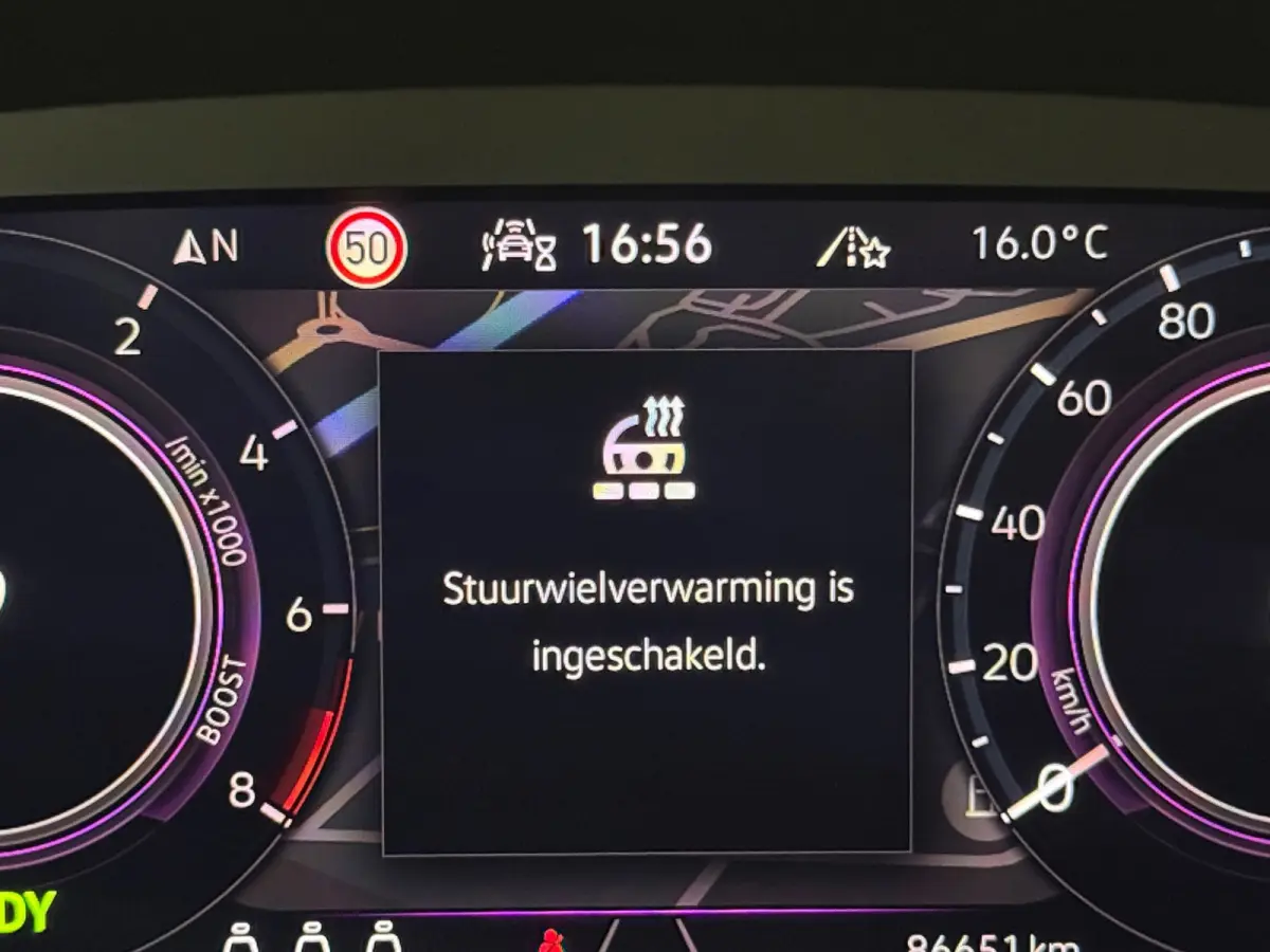 1.4 TSI eHybrid R-Line | Pano | Trekhaak |ACC| Virtual |LED| Memory | Keyless | Sportstoelen | Stoelverw.