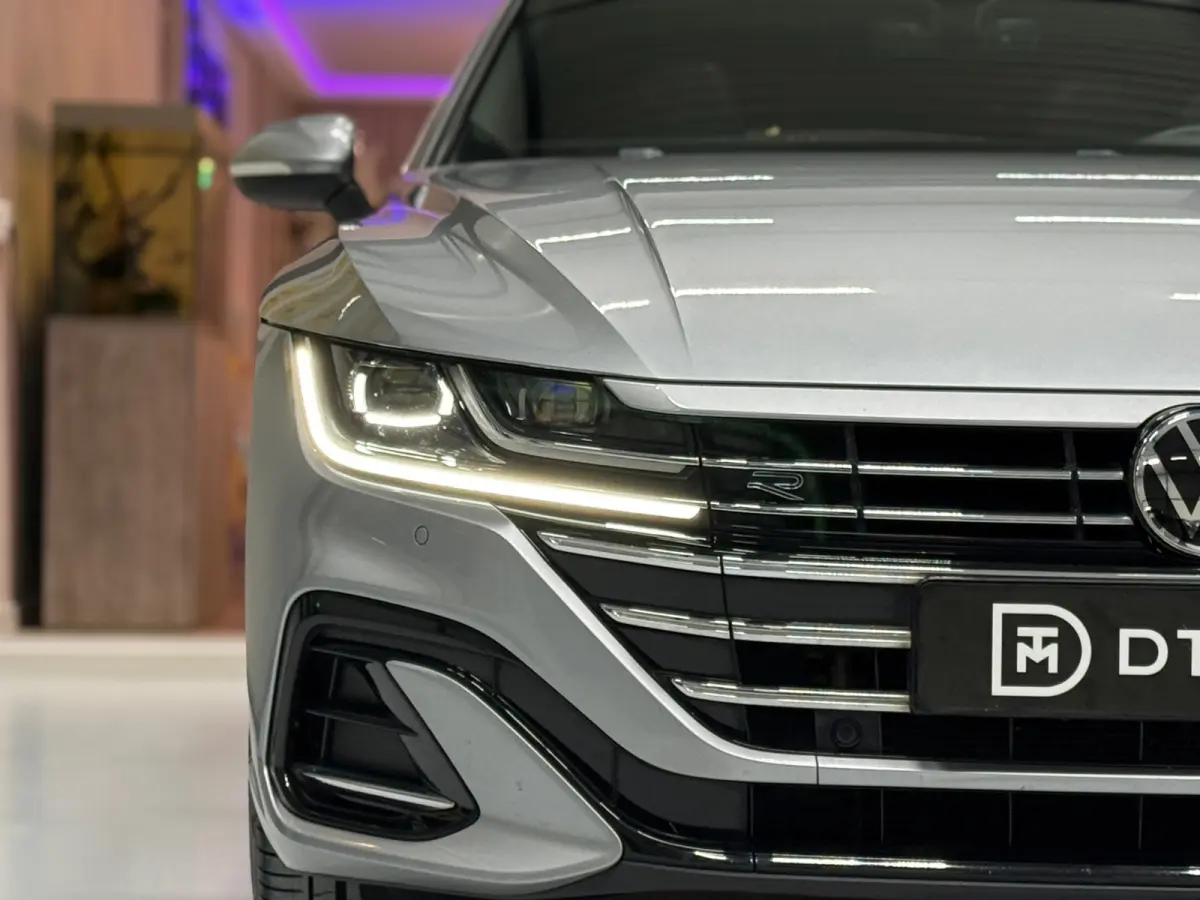 1.4 TSI eHybrid R-Line | Pano | Trekhaak |ACC| Virtual |LED| Memory | Keyless | Sportstoelen | Stoelverw.