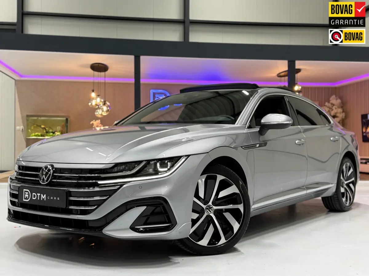 1.4 TSI eHybrid R-Line | Pano | Trekhaak |ACC| Virtual |LED| Memory | Keyless | Sportstoelen | Stoelverw.