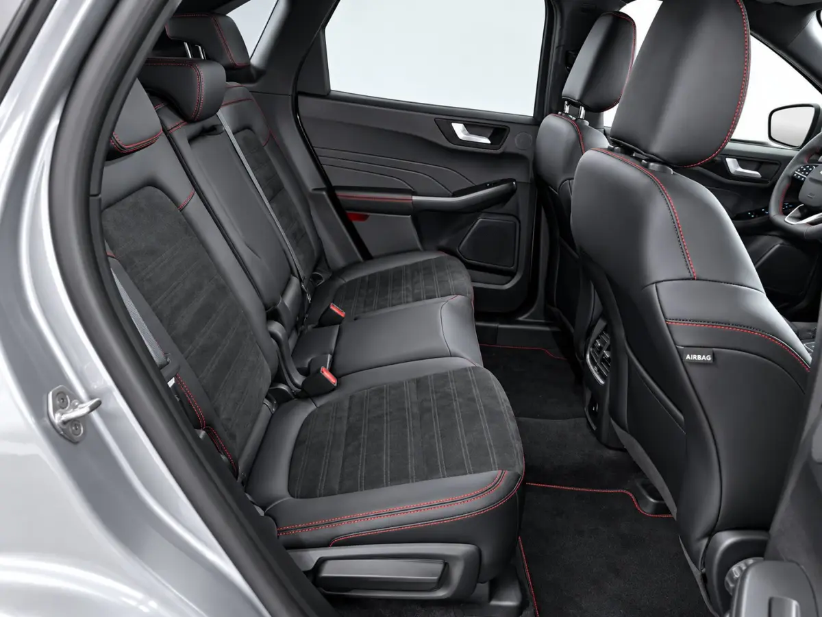 2.5 PHEV ST-Line X 225pk | Elekt. Trekhaak | Panoramadak | Adaprive Cruise | Dode Hoek Detectie | Head-Up Display | B&O Audio
