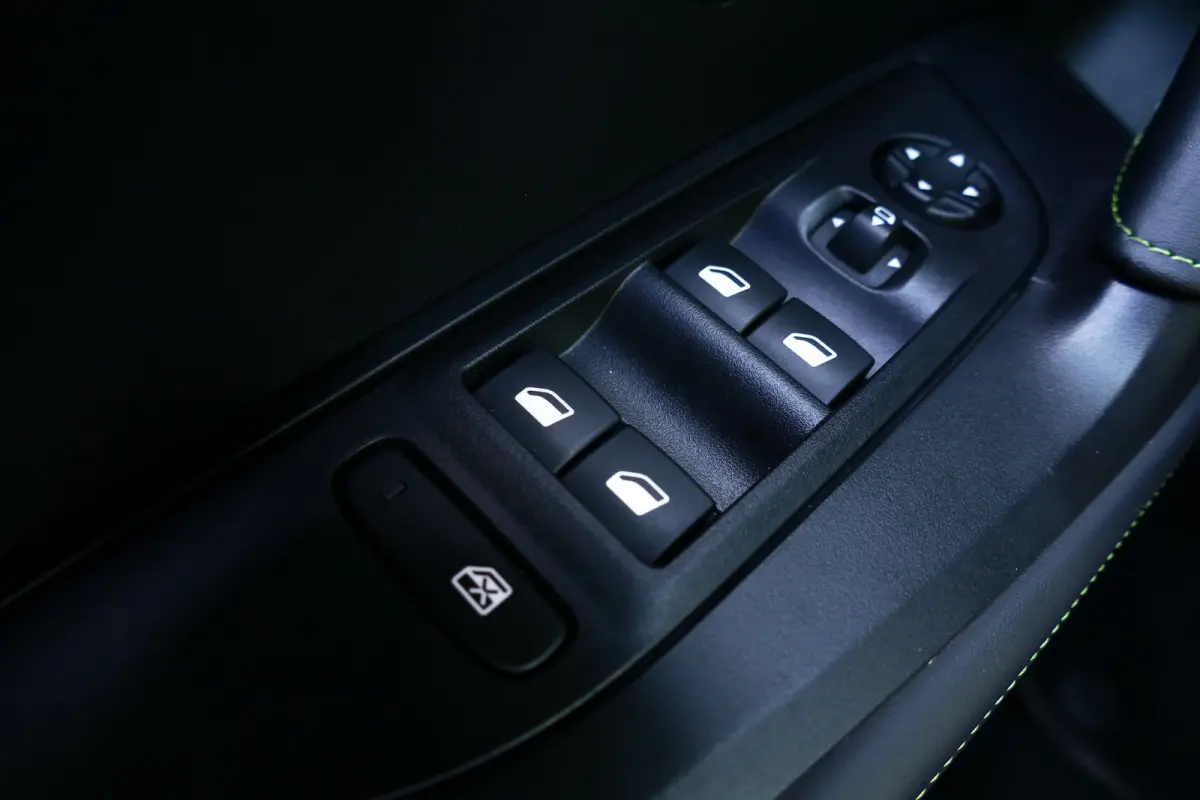 EV GT Avantage 54 kWh / CAMERA V+A / ALCANTARA / SOH 99% / KEYLESS / 17"LMV / MASSAGESTOEL / FULL-LED / NAVI / CLIMA / PDC / ADAPT. CRUISECONTROL / 1E EIGENAAR / SCHITTERENDE STAAT !!