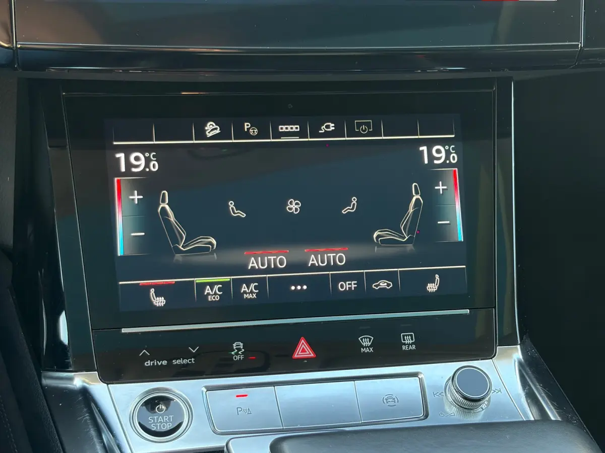 55 quattro Advanced edition Plus 95 kWh,SOH 89,1%,Pano,Trekhaak, Mem. Stoel,Leder