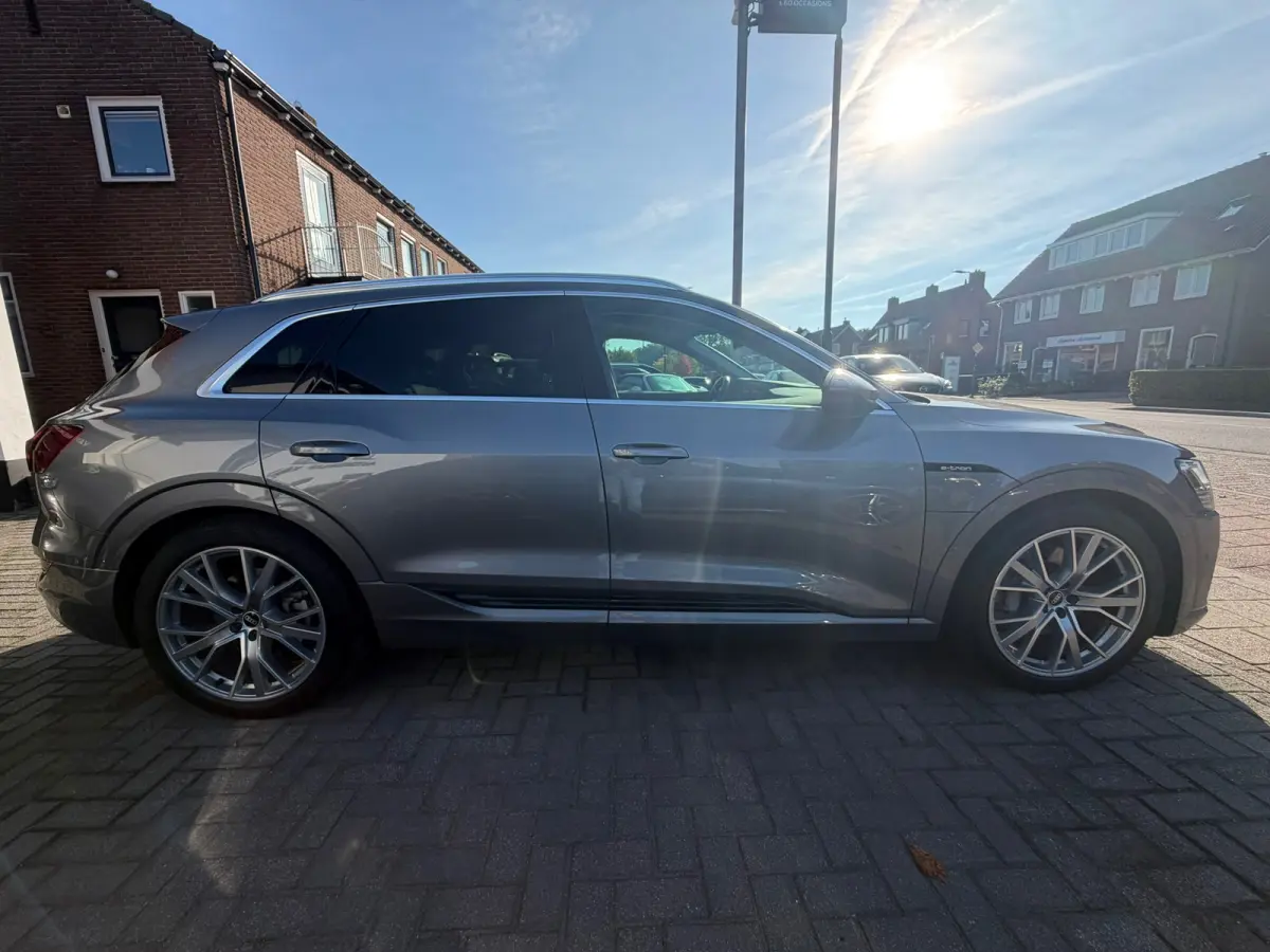 55 quattro Advanced edition Plus 95 kWh,SOH 89,1%,Pano,Trekhaak, Mem. Stoel,Leder