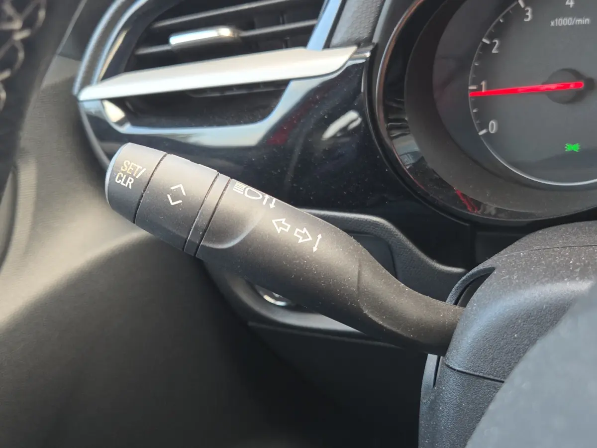 1.2 Edition Trekhaak | Automaat | LED | Carplay/android auto | Airco | Cruise control |