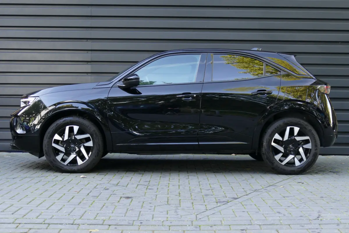 1.2 TURBO HYBRID 136PK GS AUTOMAAT / CAMERA / STUURVERWARMING / FULL-LED / KEYLESS / 17" LMV / NAVI / CLIMA / PDC / BLUETOOTH / ADAPT. CRUISECONTROL / 1E EIGENAAR / SCHITTERENDE !!