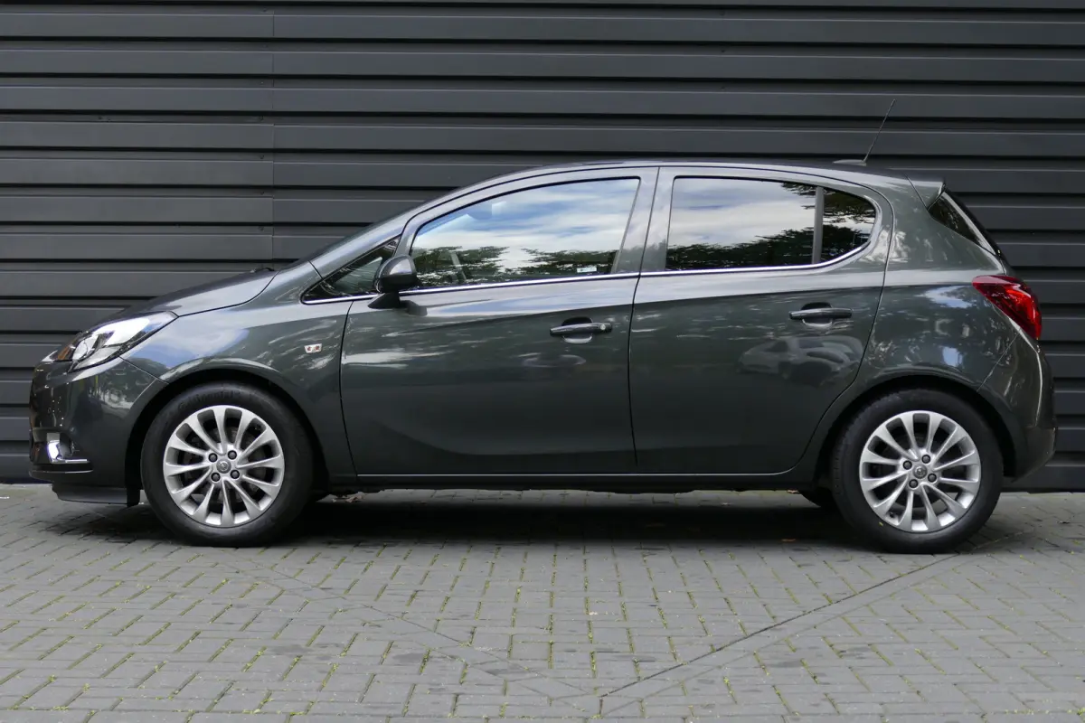 1.0 TURBO 90PK ONLINE EDTION / CAMERA / NAVI / CLIMA / PDC / BLUETOOTH / CRUISECONTROL / 1E EIGENAAR / SCHITTERENDE STAAT !!