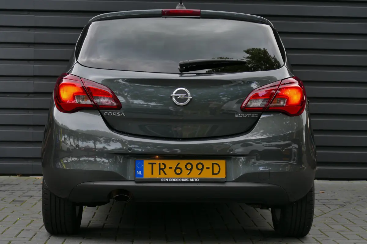 1.0 TURBO 90PK ONLINE EDTION / CAMERA / NAVI / CLIMA / PDC / BLUETOOTH / CRUISECONTROL / 1E EIGENAAR / SCHITTERENDE STAAT !!
