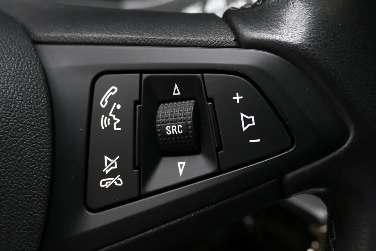 1.0 TURBO 90PK ONLINE EDTION / CAMERA / NAVI / CLIMA / PDC / BLUETOOTH / CRUISECONTROL / 1E EIGENAAR / SCHITTERENDE STAAT !!