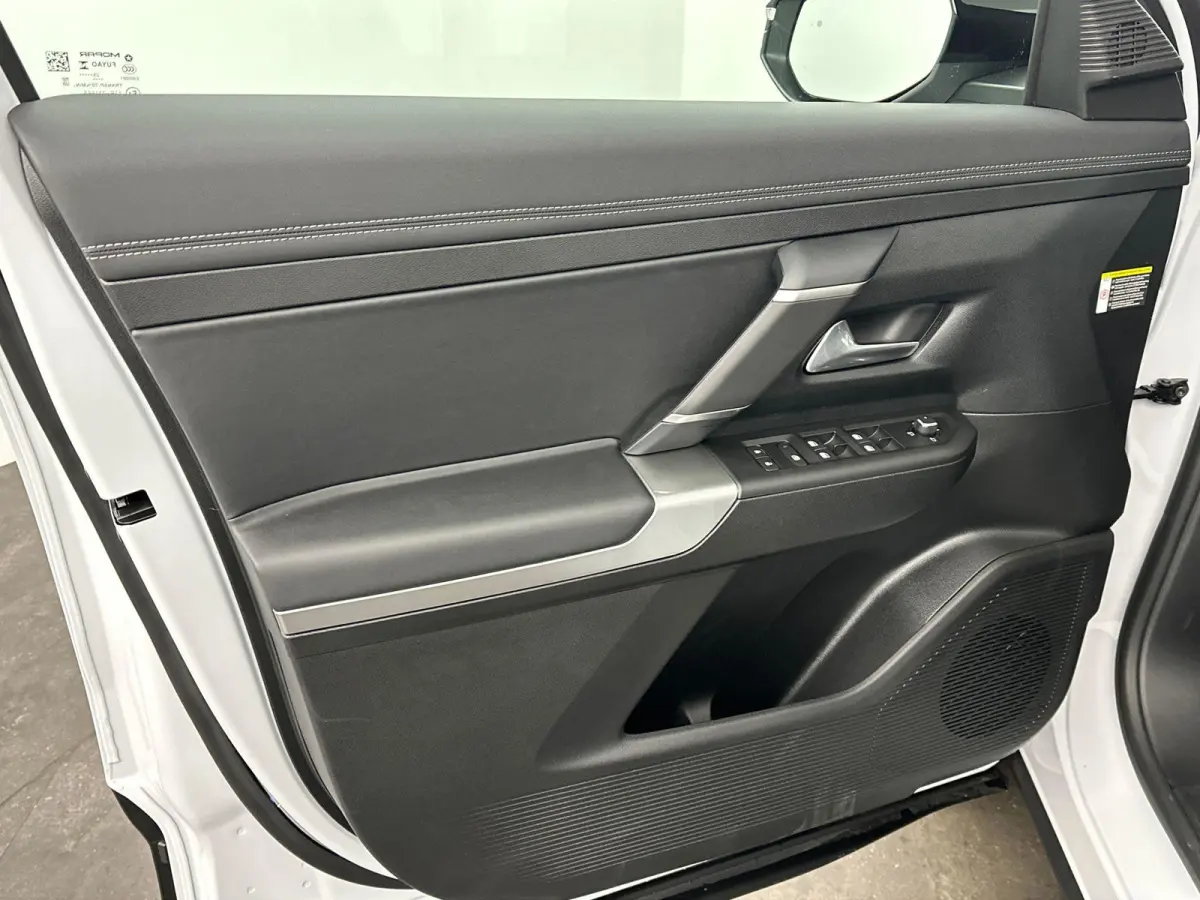 1.2 e-Hybrid Summit | Camera | Navigatie | 360 Camera | Dodehoek Detectie | Elektrische Achterklep | Apple Carplay | Sensoren V+A | DEMO | Tot 8 jaar speciale garantie