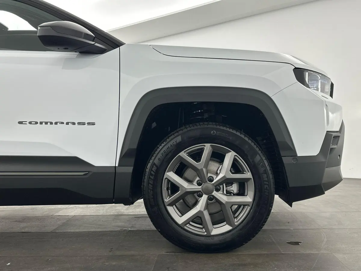 1.2 e-Hybrid Summit | Camera | Navigatie | 360 Camera | Dodehoek Detectie | Elektrische Achterklep | Apple Carplay | Sensoren V+A | DEMO | Tot 8 jaar speciale garantie