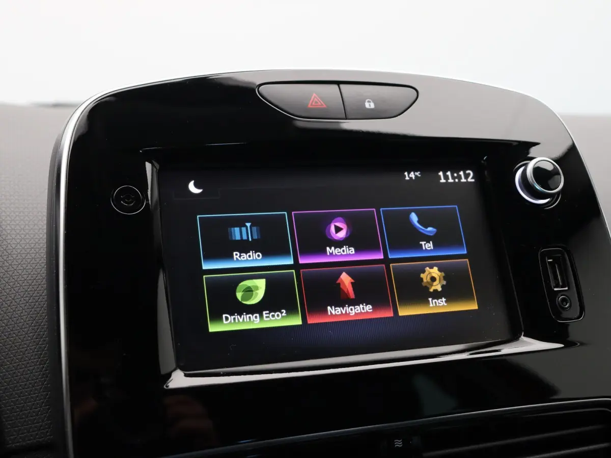 0.9 TCe Limited | Navigatie | Parkeersensoren achter | Cruise control | Bluetooth | Airco |