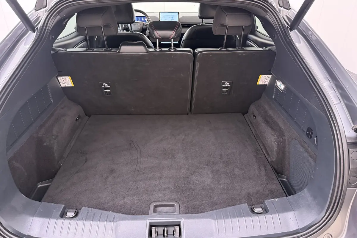Extended First Edition AWD 98 kWh (SOH 94%) Pano-dak Adapt. Cruise 360* Camera
