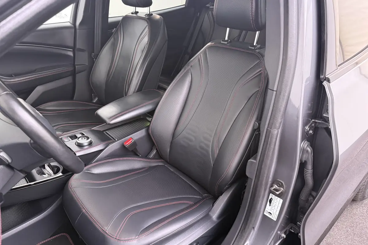 Extended First Edition AWD 98 kWh (SOH 94%) Pano-dak Adapt. Cruise 360* Camera