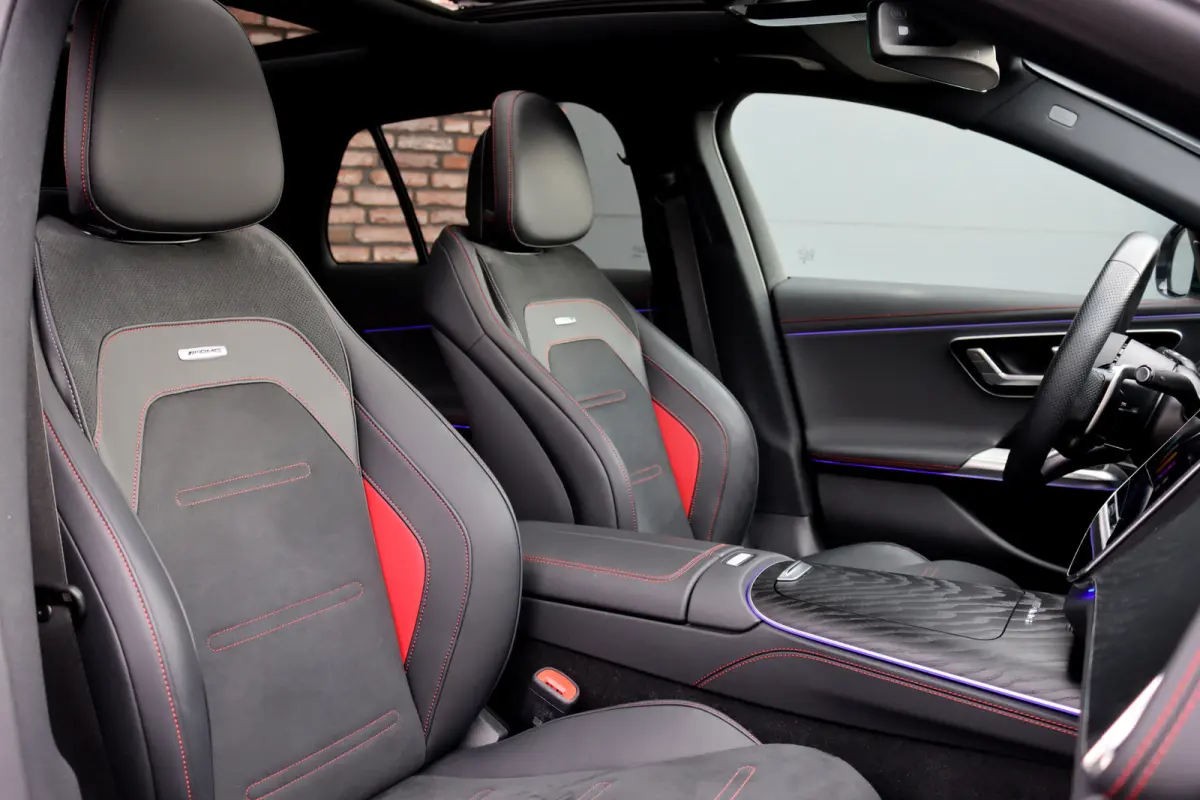 AMG 53 4MATIC+ | 585pk | Achterasbesturing | Distronic+ | Verwarmd Stuurwiel | Burmester | Digital Light | Trekhaak | Surround Camera | Verwarmd Stuurwiel | Augmented Reality |