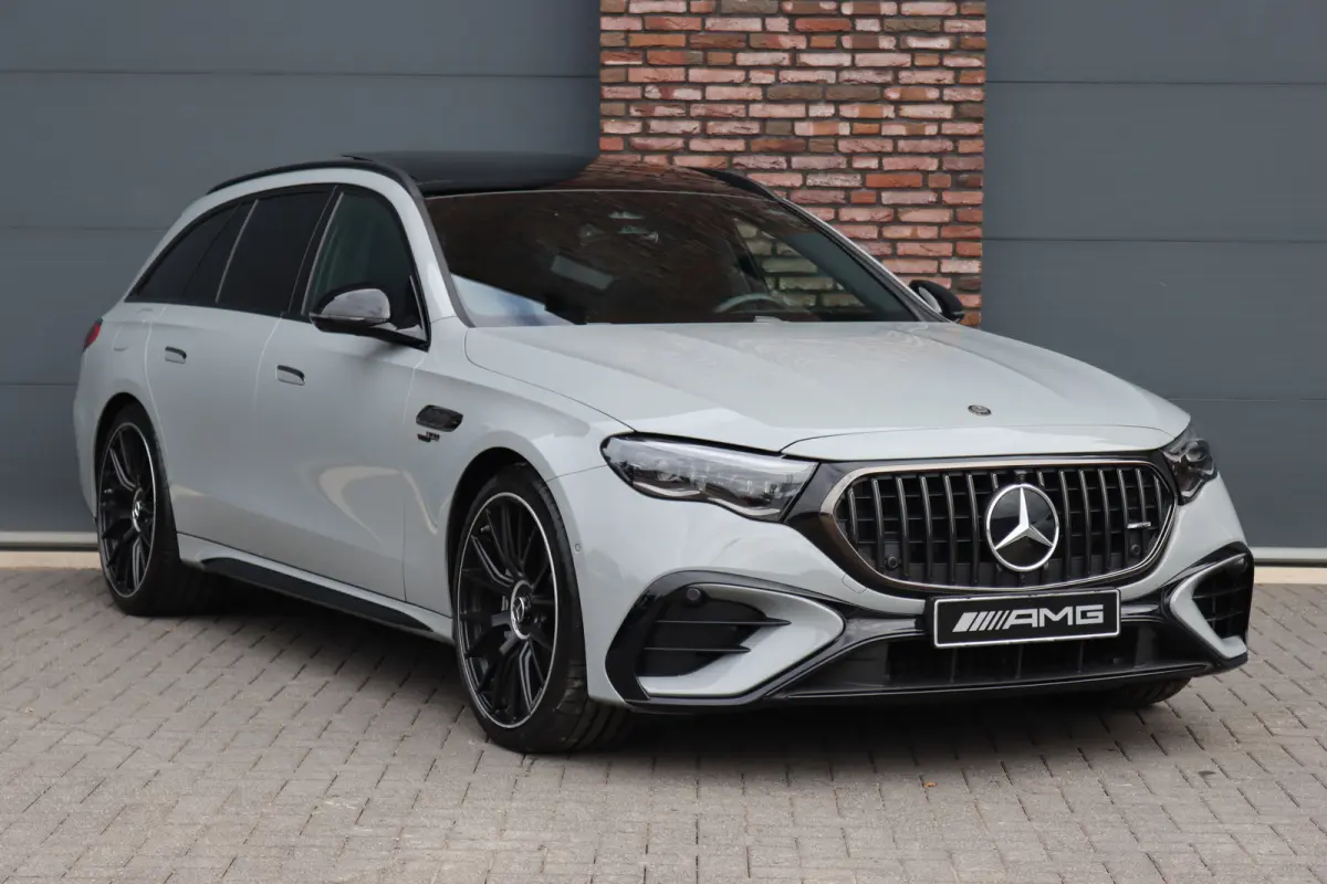 AMG 53 4MATIC+ | 585pk | Achterasbesturing | Distronic+ | Verwarmd Stuurwiel | Burmester | Digital Light | Trekhaak | Surround Camera | Verwarmd Stuurwiel | Augmented Reality |