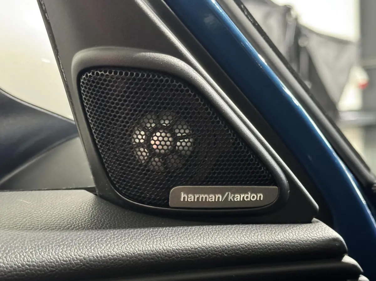 Hybrid ALL4 Chilli|PANO|HUD|KEYLESS|H&K