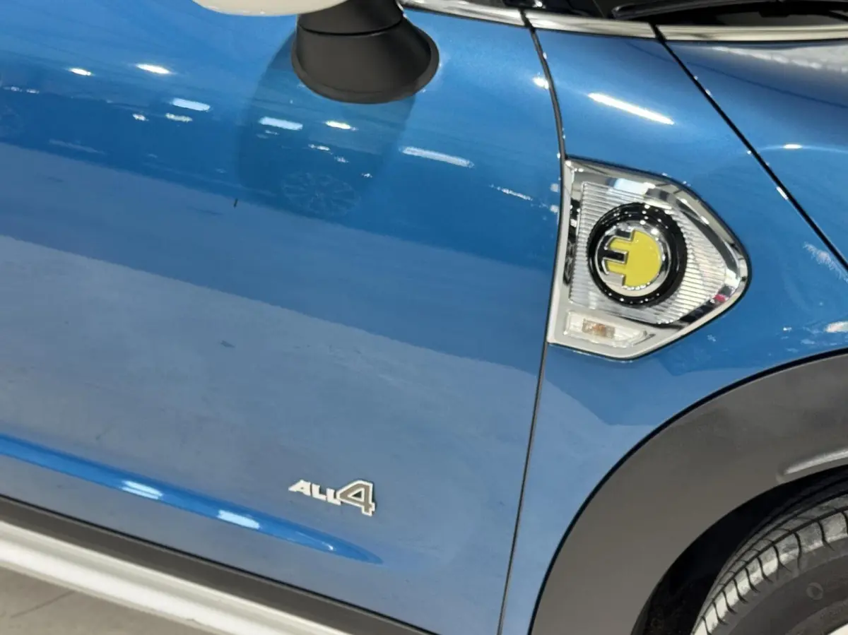 Hybrid ALL4 Chilli|PANO|HUD|KEYLESS|H&K