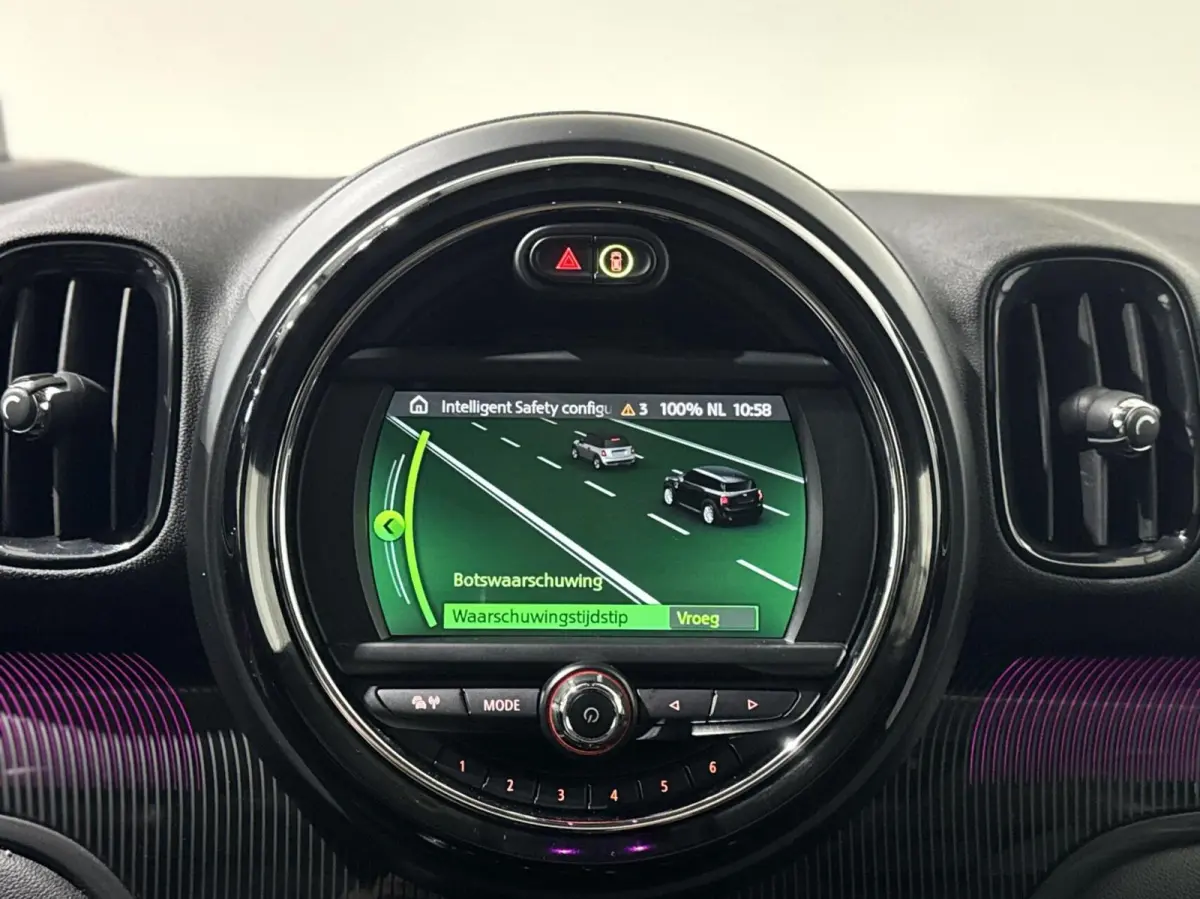 Hybrid ALL4 Chilli|PANO|HUD|KEYLESS|H&K