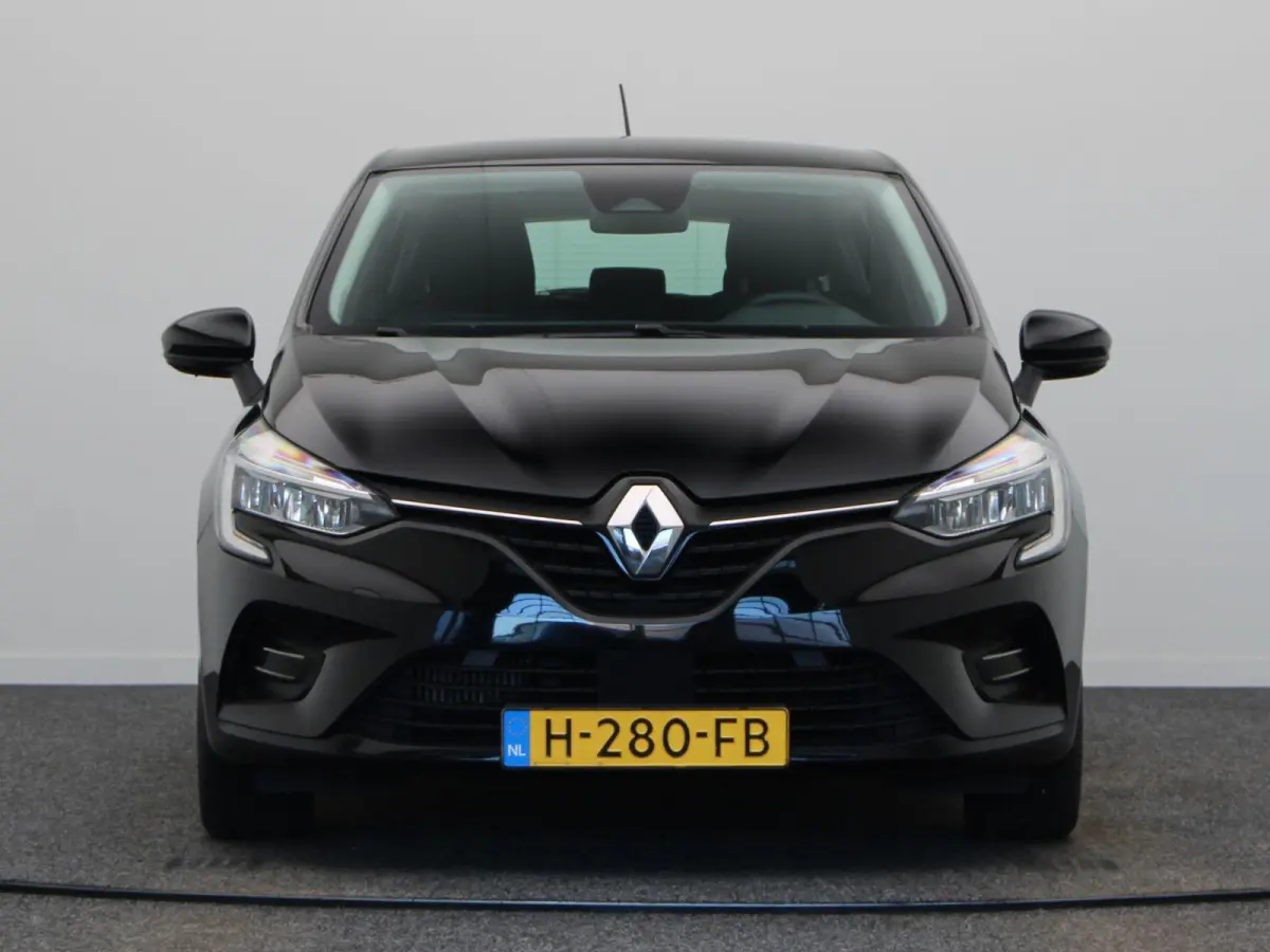 1.0 TCe Zen | Parkeersensoren achter | Cruise control | Navigatie | LED verlichting | Airco |