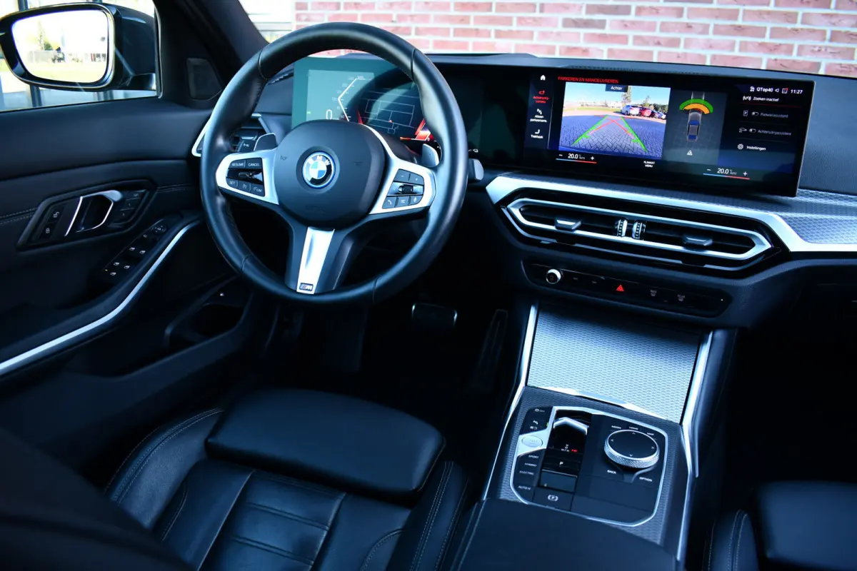 330e M-Sport Dravit E-Dak Trekh E-zetels 19inch HUD Adp-onderstel